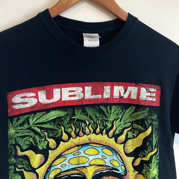 Sublime Band T-Shirt Small Black 40 Oz to Freedom Sun Graphic Punk Alt Reggae - Picture 4 of 12